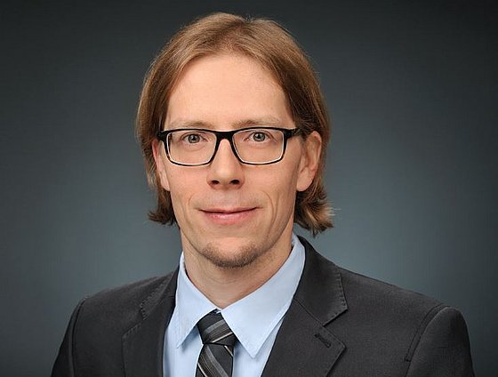 Dr. Nils Helge Schebb Dr. Nils Helge Schebb